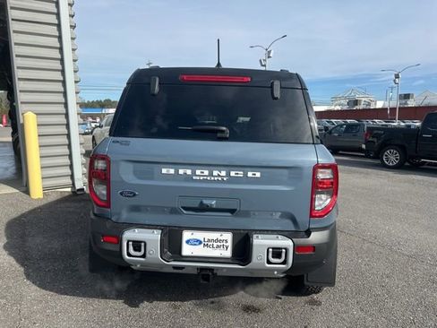 New 2025 Ford Bronco Sport Badlands w/ Sasquatch Badlands Package AWD/4WD image 4