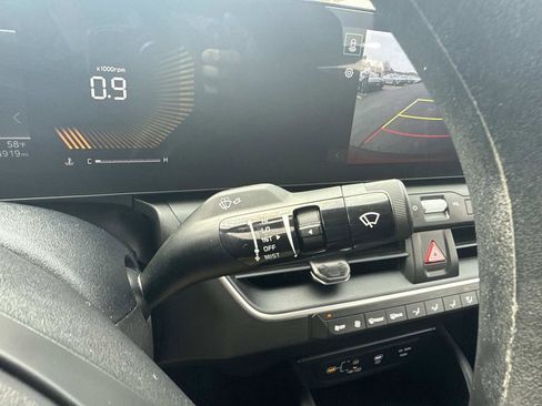 Used 2025 Kia K4 FWD image 30