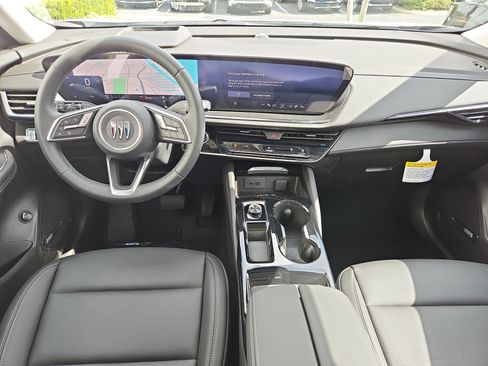 New 2025 Buick Envision Preferred image 10