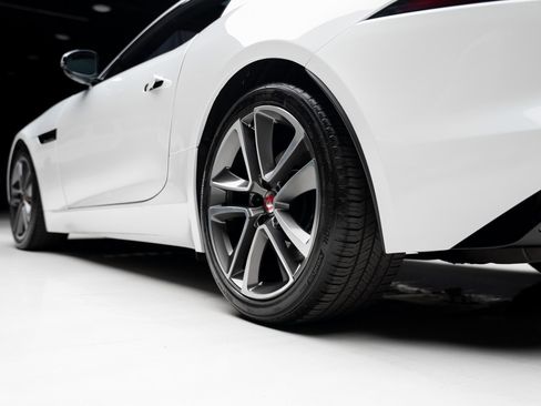 Used 2020 Jaguar F-TYPE Coupe image 69