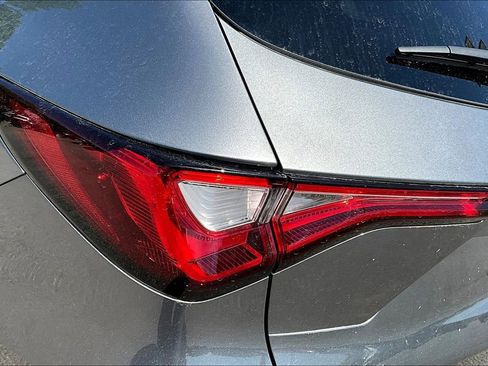 Used 2024 Acura MDX SH-AWD w/ Technology Package image 43