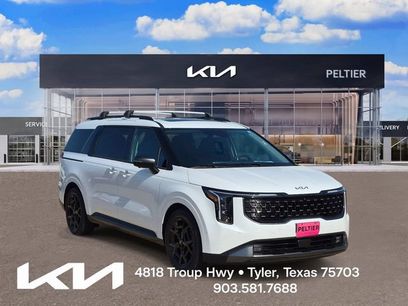Certified 2025 Kia Carnival SX
