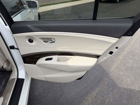 Used 2015 Acura RLX w/ Technology Package image 16