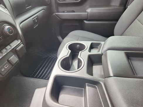 Used 2021 Chevrolet Silverado 1500 Custom AWD/4WD image 23