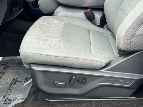 Used 2022 Ford F150 XLT w/ Equipment Group 302A High image 17