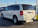 Used 2010 Chrysler Town & Country Touring image 3