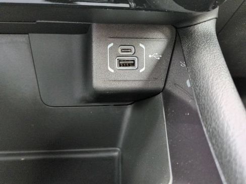 New 2026 Jeep Compass Latitude AWD/4WD image 23