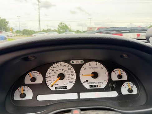 Used 1994 Ford Mustang GT RWD image 12
