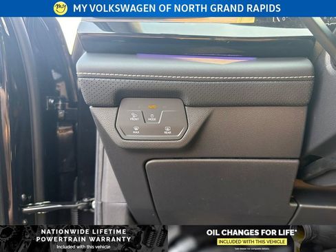 New 2026 Volkswagen Atlas SEL Premium R-Line AWD/4WD image 15