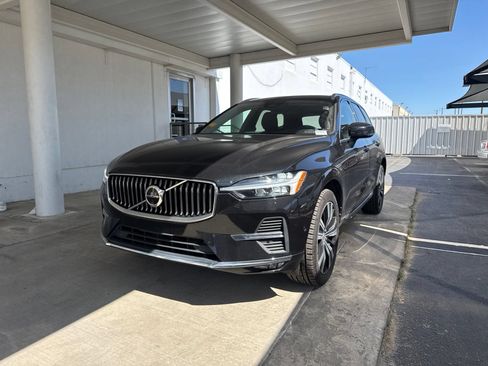 Used 2023 Volvo XC60 B5 Plus w/ Protection Package Premier FWD image 1