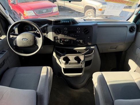Used 2014 Ford E-250 and Econoline 250 w/ Interior Upgrade Package image 23
