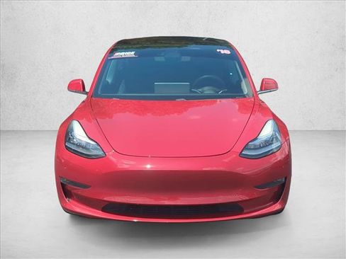 Used 2018 Tesla Model 3 Long Range RWD image 2