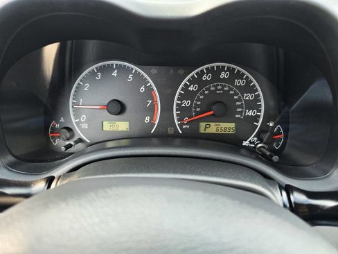 Used 2013 Toyota Corolla LE Special Edition image 15