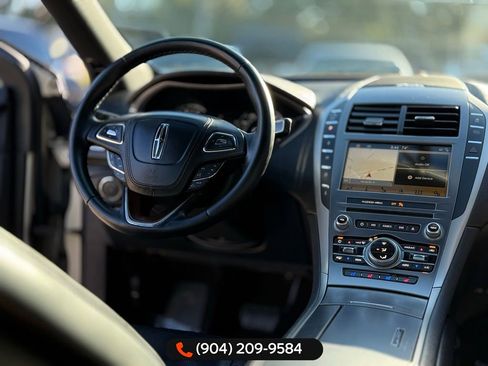 Used 2018 Lincoln MKZ Reserve image 18