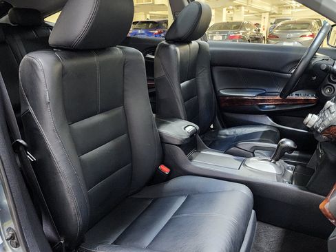 Used 2010 Honda Crosstour EX-L image 24
