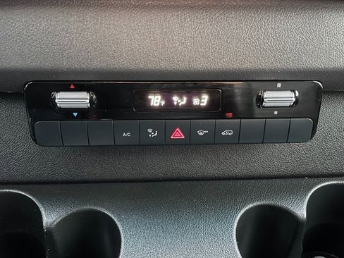 Used 2023 Mercedes-Benz Sprinter 144 Cargo image 22