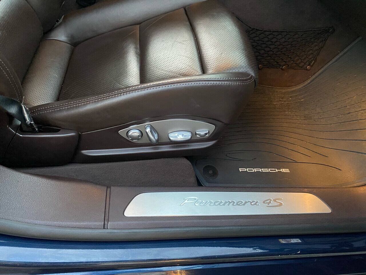 Used 2010 Porsche Panamera 4S AWD/4WD image 10