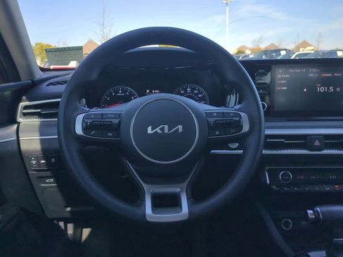 Used 2024 Kia K5 LXS image 21
