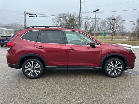 Used 2024 Subaru Forester Limited image 8