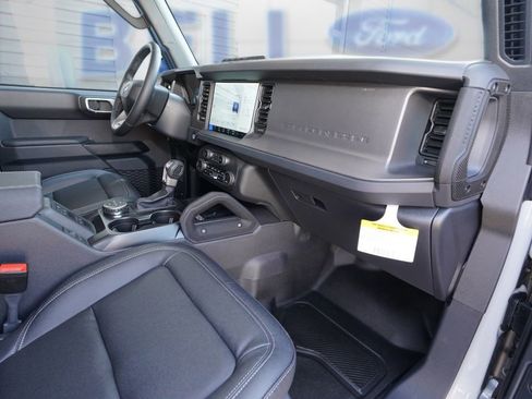 New 2026 Ford Bronco Badlands AWD/4WD image 29