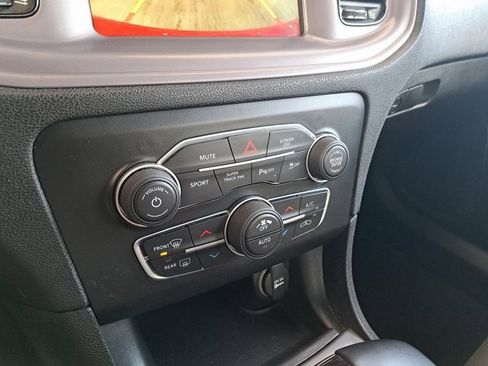 Used 2023 Dodge Charger GT w/ Blacktop Package image 12