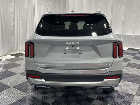 New 2026 Kia Sorento S AWD/4WD image 3