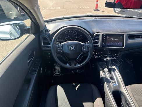 Used 2019 Honda HR-V EX image 12