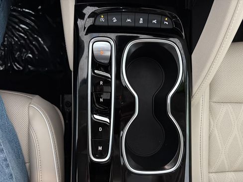 Used 2023 Buick Envision Avenir AWD/4WD image 20