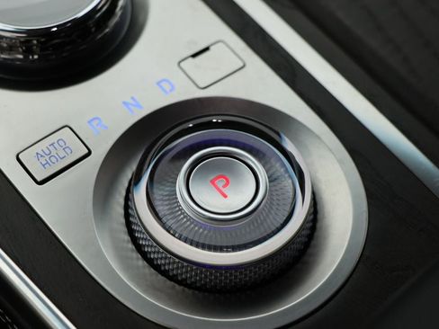 Used 2024 Genesis GV80 2.5T AWD/4WD image 21
