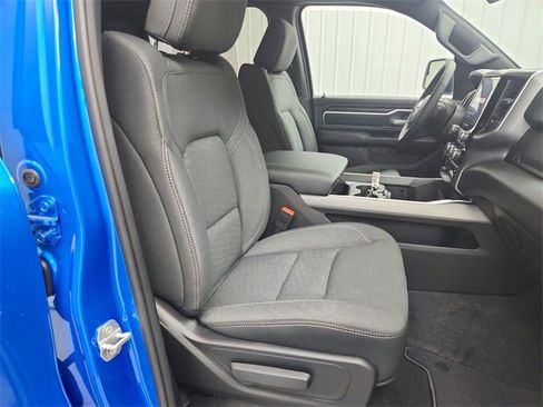 New 2026 RAM 1500 4x4 Crew Cab image 36