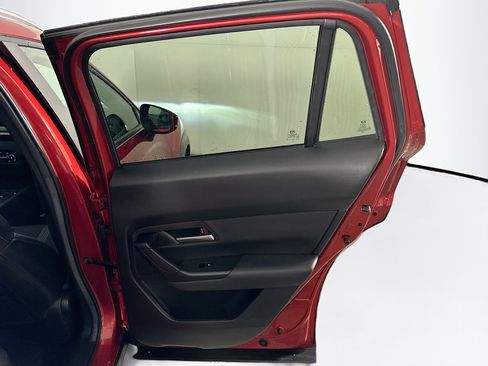 Used 2025 MAZDA CX-50 AWD 2.5 S w/ Premium Package image 31