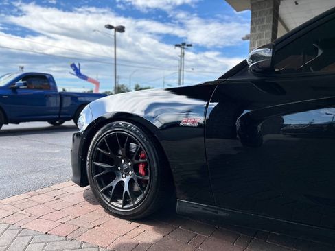 Used 2018 Dodge Charger R/T Scat Pack RWD image 8