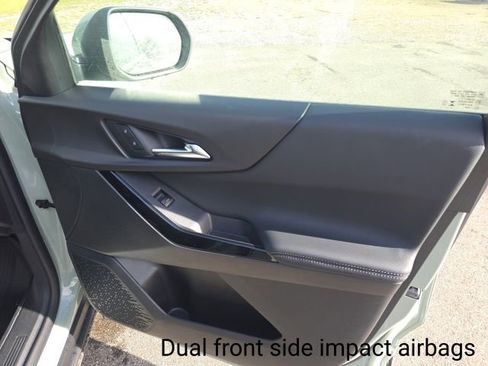 New 2026 Chevrolet Equinox LT w/ Convenience Package II image 29