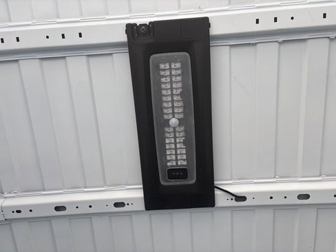 Used 2025 RAM ProMaster 2500 w/ Convenience Group image 17