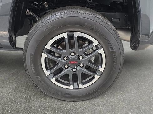 Certified 2025 Toyota Tacoma TRD Sport AWD/4WD image 27