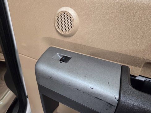 Used 2015 Ford F350 Lariat w/ Lariat Ultimate Package image 38