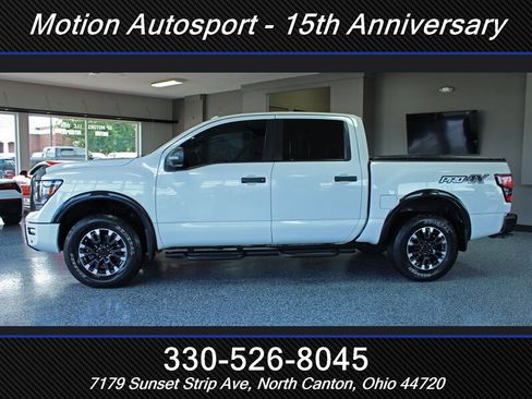 Used 2020 Nissan Titan Platinum Reserve AWD/4WD image 5