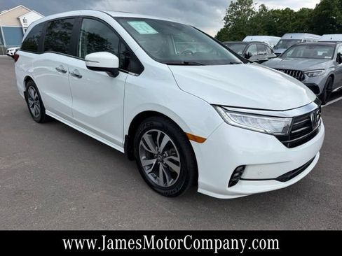 Used 2022 Honda Odyssey Touring image 4