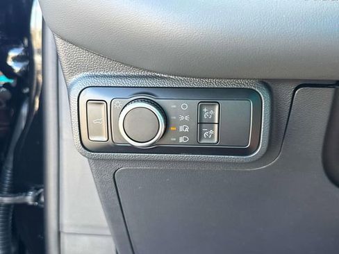 New 2026 Ford Explorer Active image 23