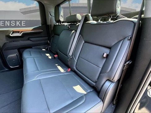 Used 2023 GMC Sierra 1500 Denali w/ Denali Reserve Package AWD/4WD image 26