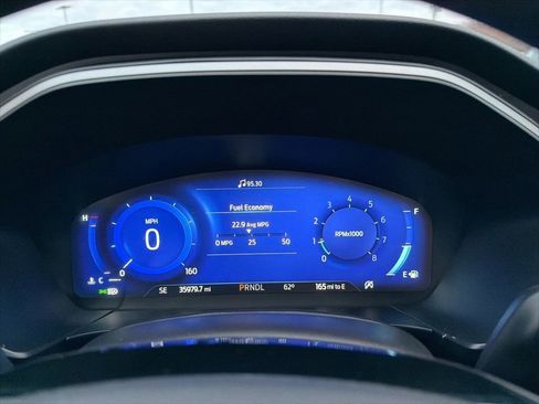 Certified 2022 Ford Escape SEL w/ Technology Package image 28