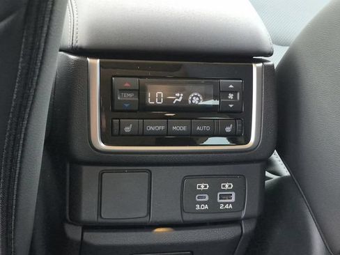 New 2026 Subaru Ascent Limited AWD/4WD image 15
