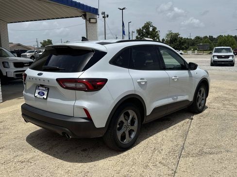 Used 2025 Ford Escape ST-Line FWD image 7