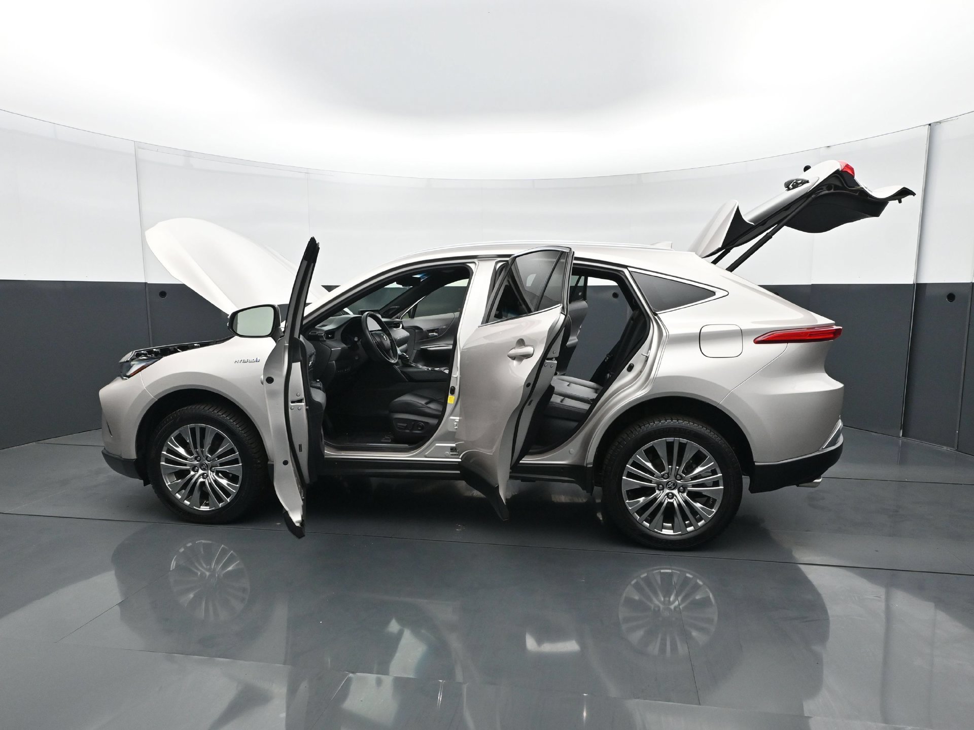 Used 2021 Toyota Venza Limited w/ Advanced Technology Package AWD/4WD image 30