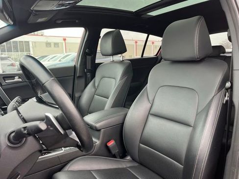 Certified 2022 Kia Sportage Nightfall Edition w/ Nighfall AWD Premium Package image 17