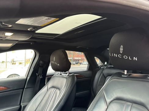 Used 2017 Lincoln MKZ Reserve w/ Climate Package image 29