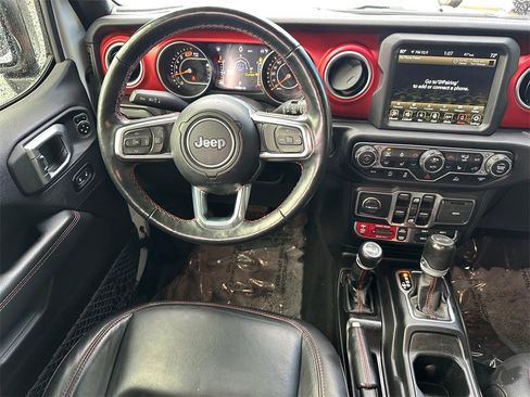 Used 2023 Jeep Wrangler Rubicon w/ Cold Weather Group image 17