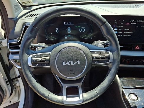 Used 2023 Kia Sportage EX AWD/4WD image 19