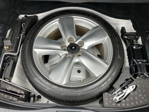 Used 2012 Lexus LS 460 L image 27