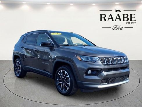 Used 2023 Jeep Compass Limited AWD/4WD image 1